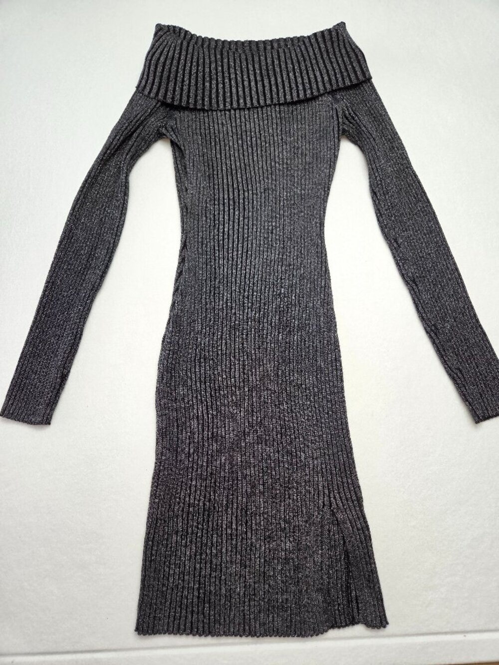 Madden Girl Metallic Charcoal Off Shoulder Ribbed Sweater Dress Size Women's M